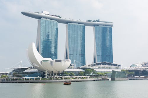 pexels-financial-graph