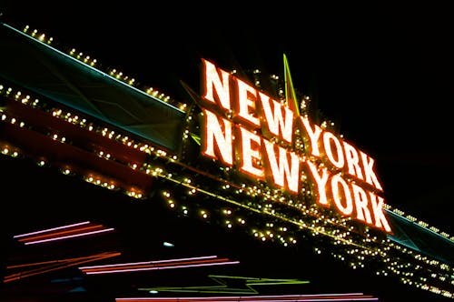 {musta_op_kortti_services}