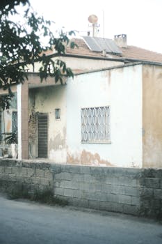 pexels-wallet-pexels-987654