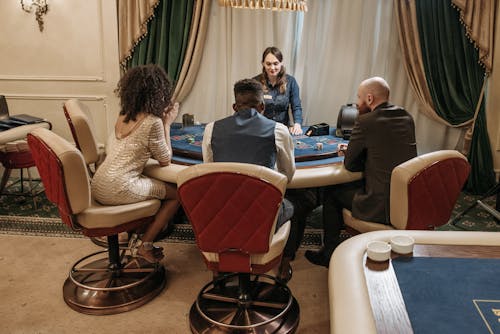 Asuntolainan Lyhennys Kuukaudessa: Vinkit Ja Laskelmat