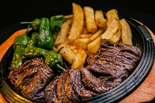 {luxury_credit_card_features}