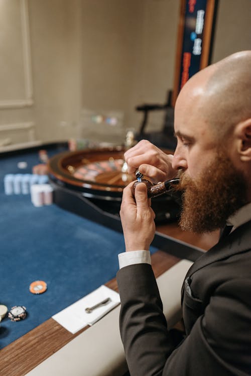 smartphone casino gameplay