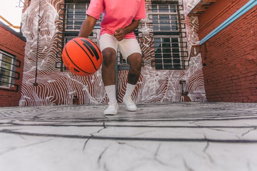 {interest_rate_trends}